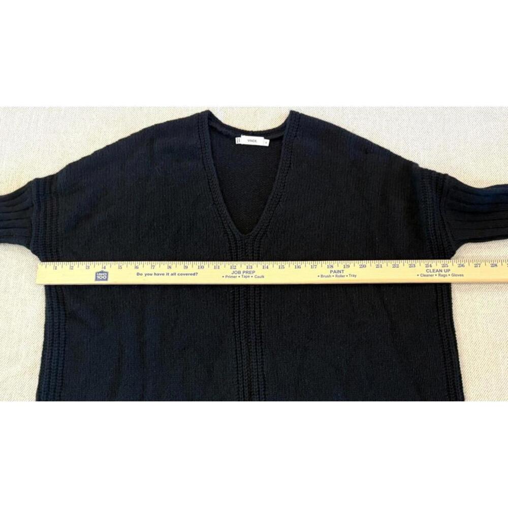 Vince wool yak oversized v-neck sweater size XS Black Soft Comfy - Picture 7 of 8